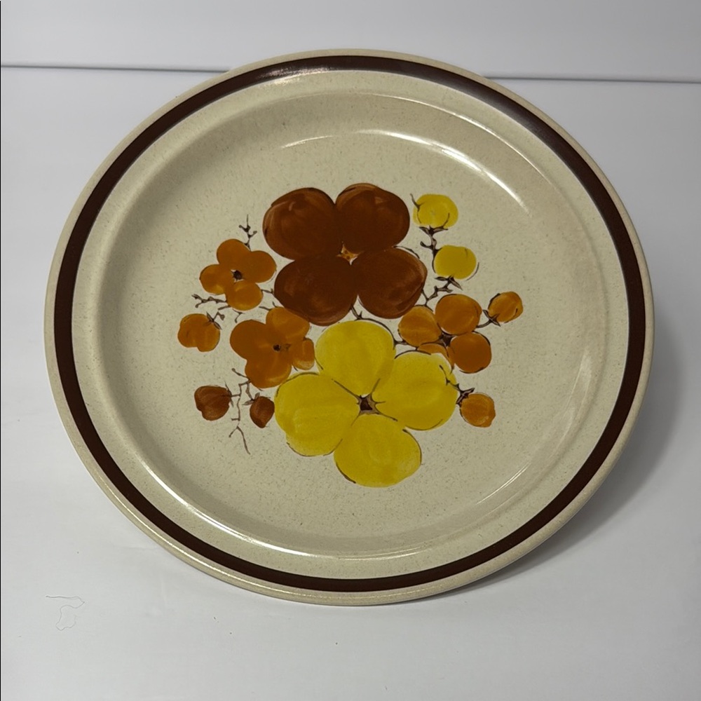 Vintage Stoneware (Ji) Stonecrest Salad Plate Hand Painted In Korea‎
